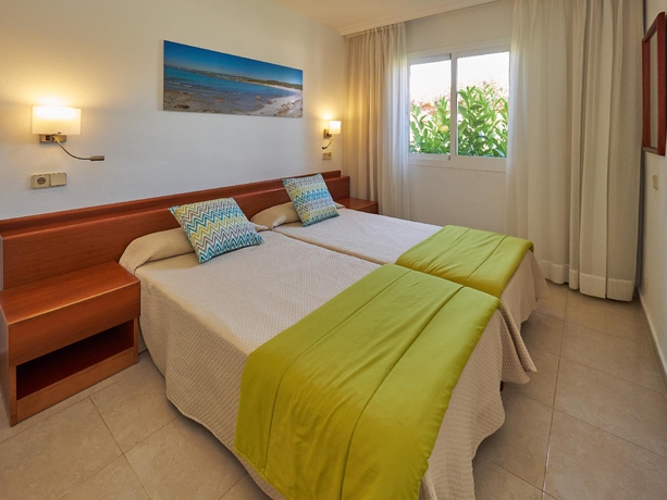 Imagen de la habitación del Aparthotel Ciudad Laurel. Foto 6