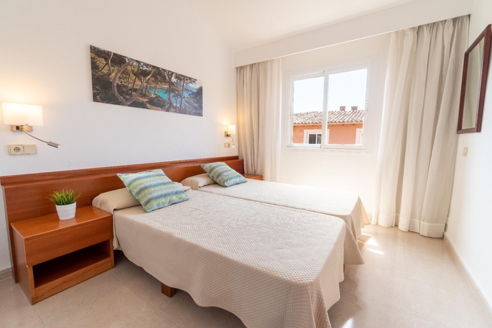 Imagen de la habitación del Aparthotel Ciudad Laurel. Foto 7