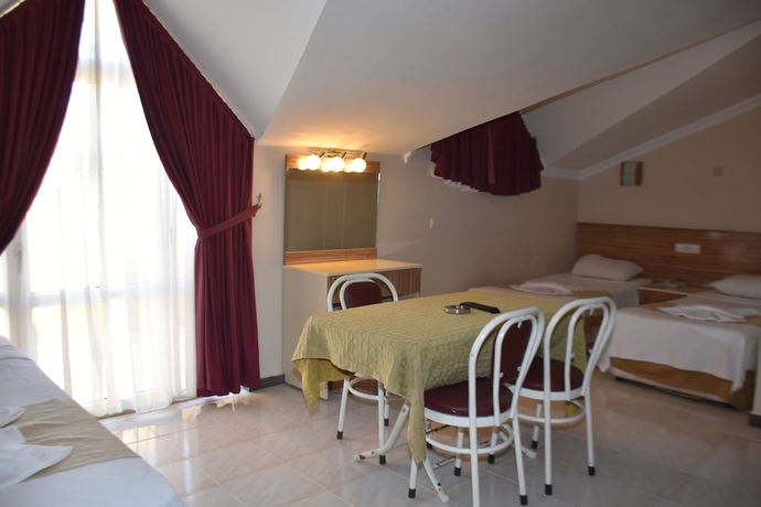 Imagen de la habitación del Aparthotel Club Ako Apartments. Foto 10