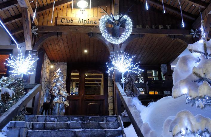 Imagen general del Aparthotel Club Alpina. Foto 16
