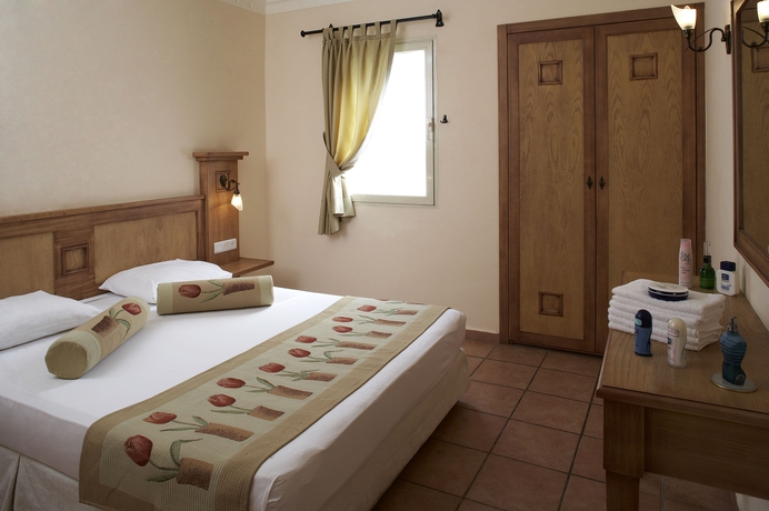 Imagen de la habitación del Aparthotel Club Anastasia Hotel. Foto 2