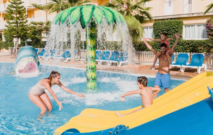 Imagen general del Aparthotel Club Del Sol Resort and Spa. Foto 2