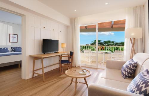 Imagen de la habitación del Aparthotel Club Del Sol Resort and Spa. Foto 22