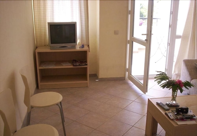 Imagen de la habitación del Aparthotel Club Pedalisa Apart. Foto 11