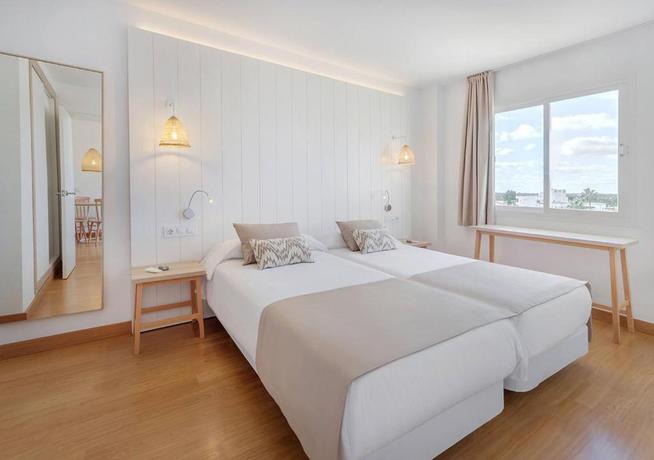Imagen de la habitación del Aparthotel Club Simo. Foto 4