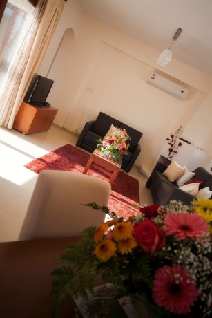 Imagen de los interiores del Aparthotel Club St George Resort. Foto 12