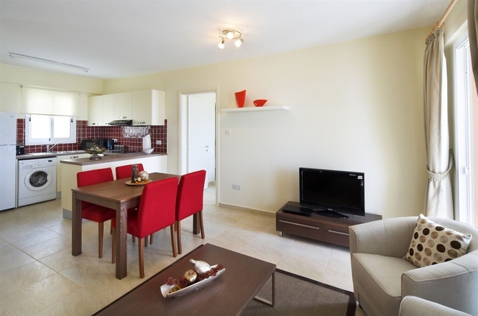 Imagen de los interiores del Aparthotel Club St George Resort. Foto 13