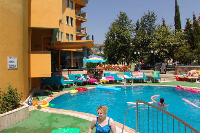 Imagen general del Aparthotel Club Sultan Maris Apart. Foto 4
