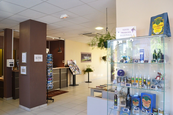 Imagen de los interiores del Aparthotel Comfort Frejus La Tour de Mare. Foto 14