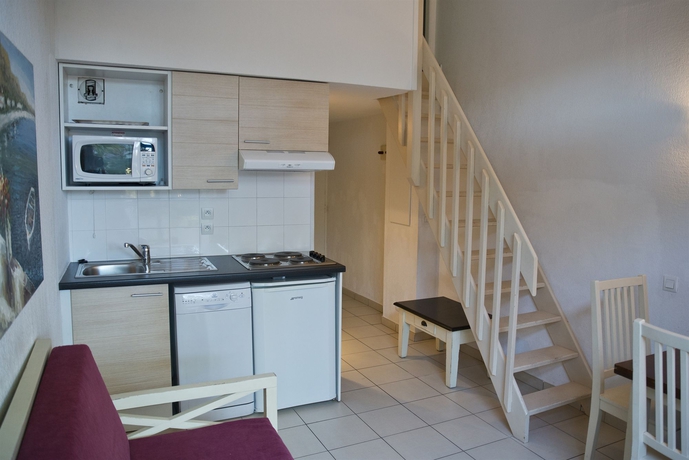 Imagen de la habitación del Aparthotel Comfort Frejus La Tour de Mare. Foto 9