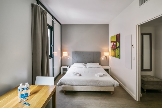 Imagen de la habitación del Aparthotel Comfort Lourdes Lorda. Foto 6