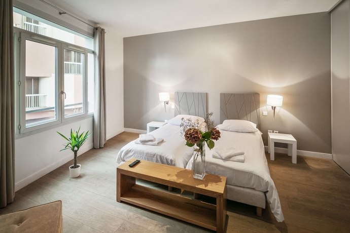 Imagen general del Aparthotel Comfort Lourdes Lorda. Foto 1