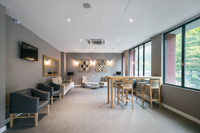 Imagen de los interiores del Aparthotel Comfort Lourdes Lorda. Foto 18