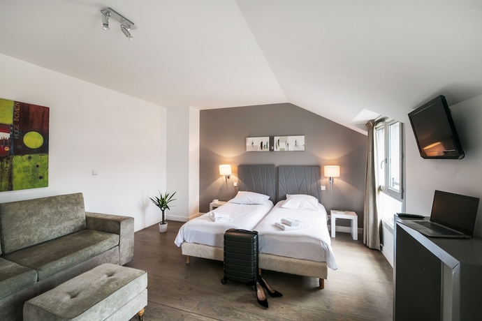 Imagen de la habitación del Aparthotel Comfort Lourdes Lorda. Foto 12