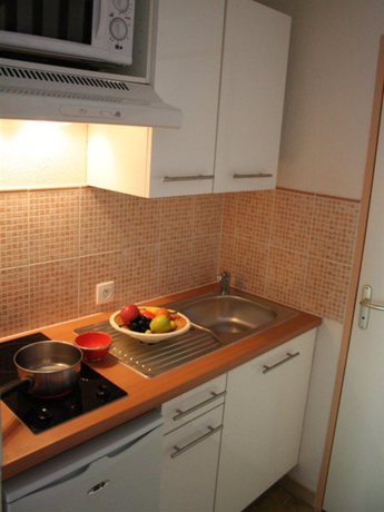 Imagen de la habitación del Aparthotel Comfort Mandelieu la Napoule Village. Foto 4