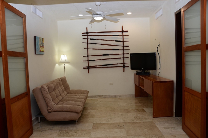 Imagen de los interiores del Aparthotel Coral Maya Stay Suites. Foto 14