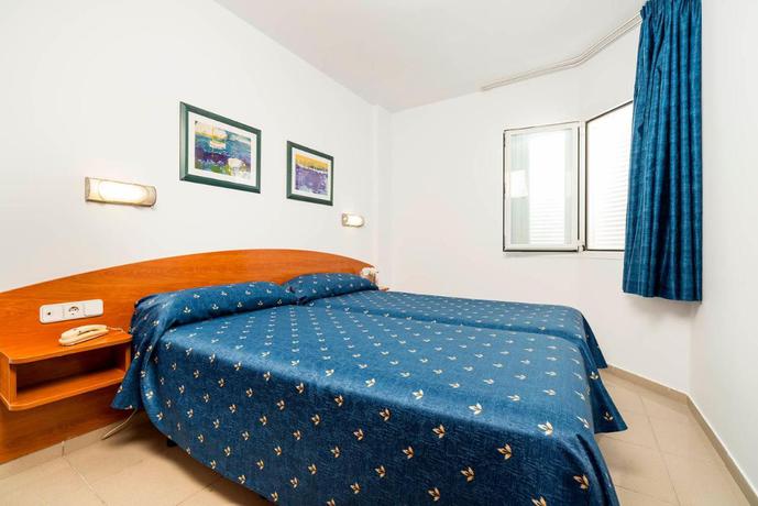 Imagen de la habitación del Aparthotel Costa Encantada. Foto 2