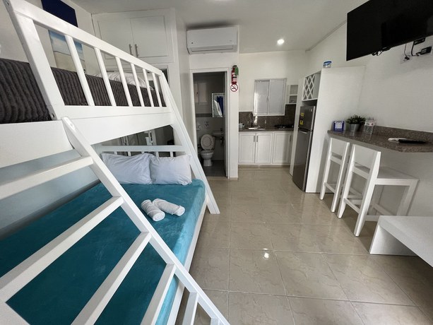 Imagen de la habitación del Aparthotel Costa Love. Foto 5