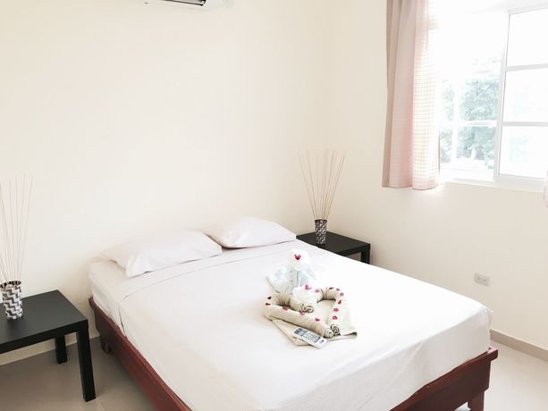 Imagen de la habitación del Aparthotel Costambar. Foto 4
