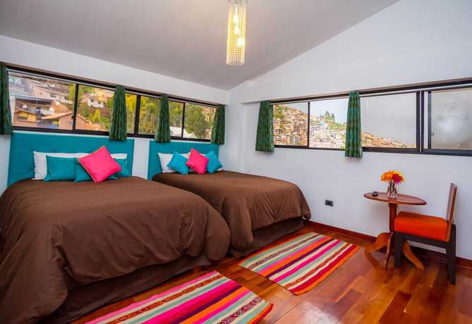 Imagen de la habitación del Aparthotel Davesa House. Foto 1