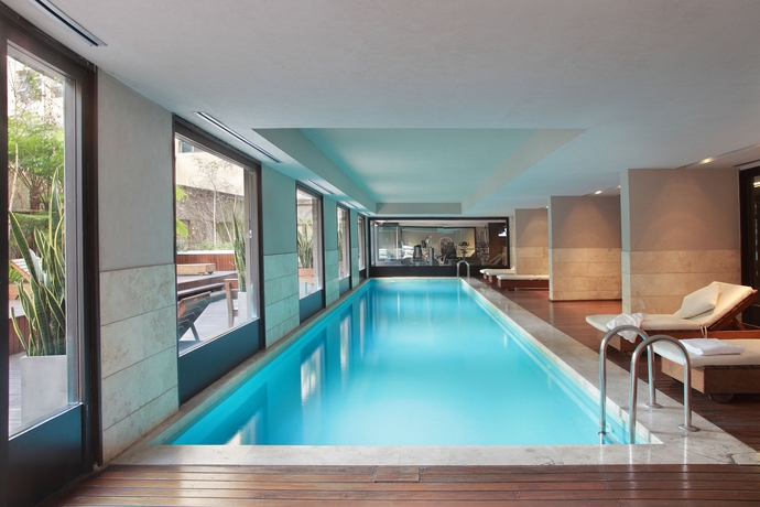 Imagen de la piscina del Aparthotel Dazzler Flats, Quartier Basavilbaso. Foto 16