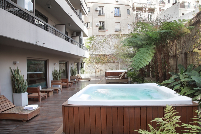 Imagen de los exteriores del Aparthotel Dazzler Flats, Quartier Basavilbaso. Foto 7