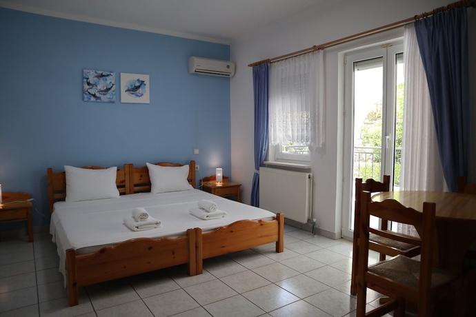 Imagen de la habitación del Aparthotel Delphin Rooms Sivota. Foto 2