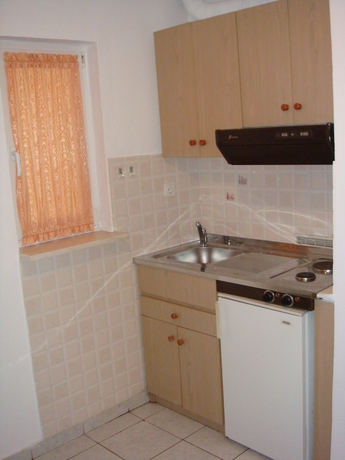 Imagen de la habitación del Aparthotel Delphin Rooms Sivota. Foto 3