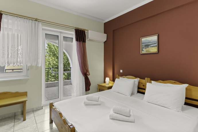 Imagen de la habitación del Aparthotel Delphin Rooms Sivota. Foto 10
