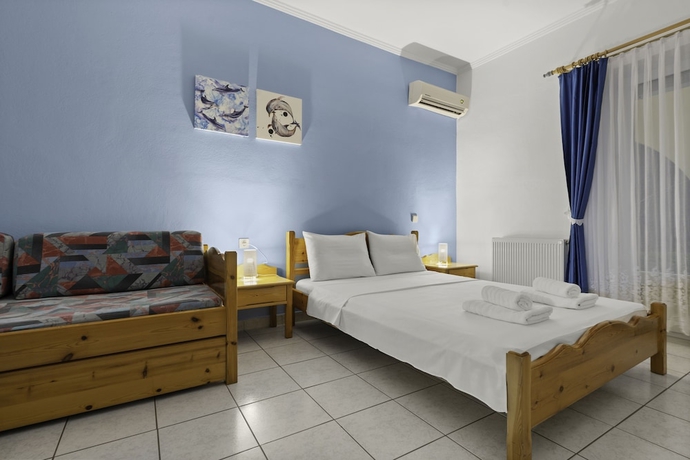 Imagen de la habitación del Aparthotel Delphin Rooms Sivota. Foto 15