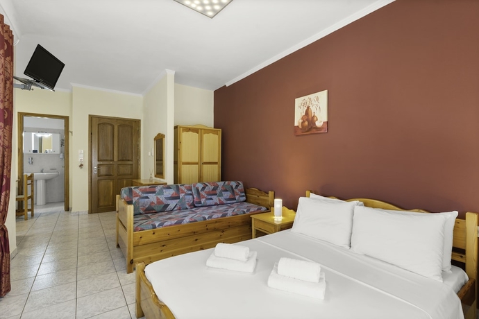 Imagen de la habitación del Aparthotel Delphin Rooms Sivota. Foto 16
