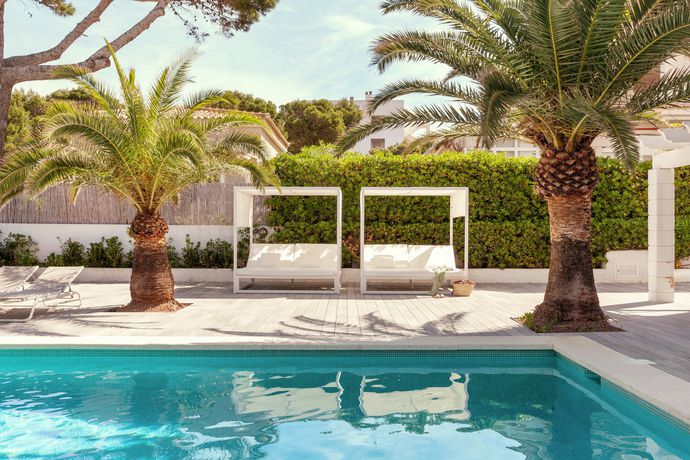 Imagen de la piscina del Aparthotel Diamant. Foto 12