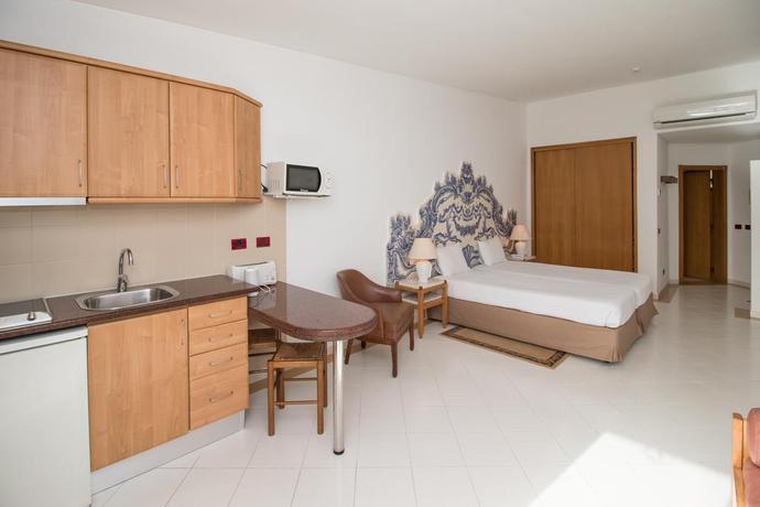 Imagen de la habitación del Aparthotel Do Golfe. Foto 9