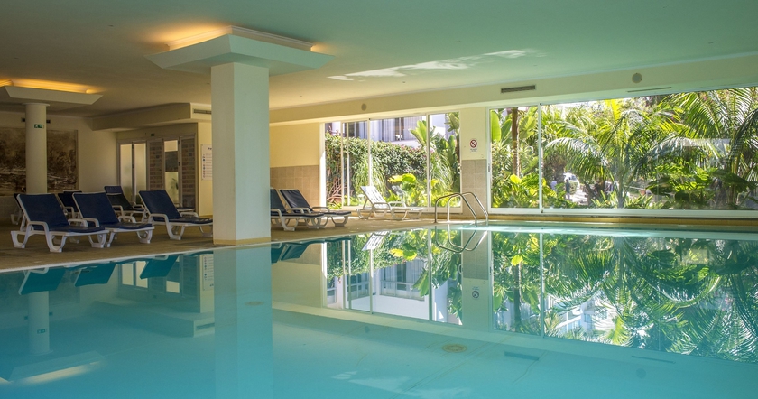 Imagen de la piscina del Aparthotel Dorisol Buganvilia Studio Hotel. Foto 14