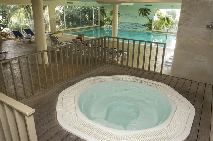 Imagen de la piscina del Aparthotel Dorisol Buganvilia Studio Hotel. Foto 19