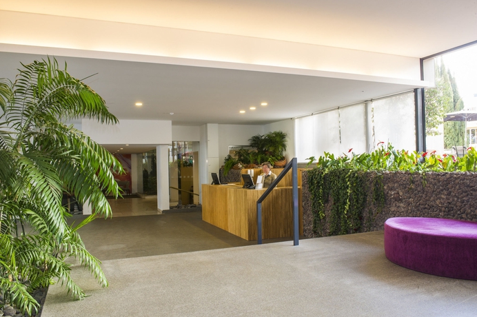 Imagen de los interiores del Aparthotel Dorisol Mimosa Studio. Foto 12