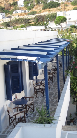 Imagen de los exteriores del Aparthotel Drakos Twins. Foto 13