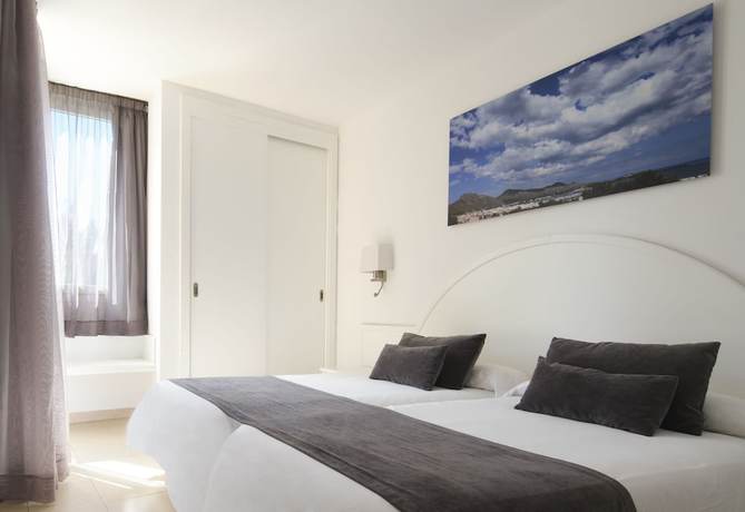 Imagen de la habitación del Aparthotel Duva. Foto 12