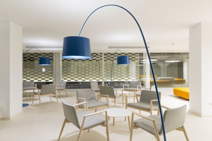Imagen del bar/restaurante del Aparthotel Ebano Hotel Apartments and Spa. Foto 3