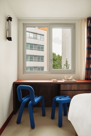 Imagen de la habitación del Aparthotel Edgar Suites Montrouge. Foto 9