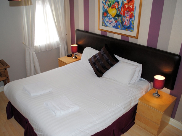 Imagen de la habitación del Aparthotel Edinburgh. Foto 9