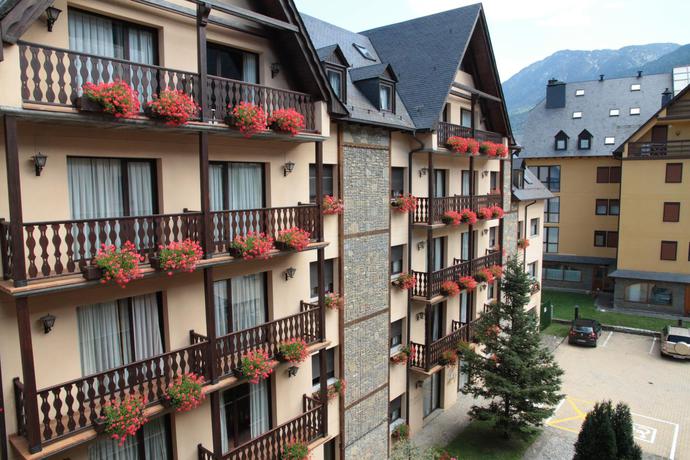 Imagen general del Aparthotel El Refugio De Aran Vielha. Foto 1