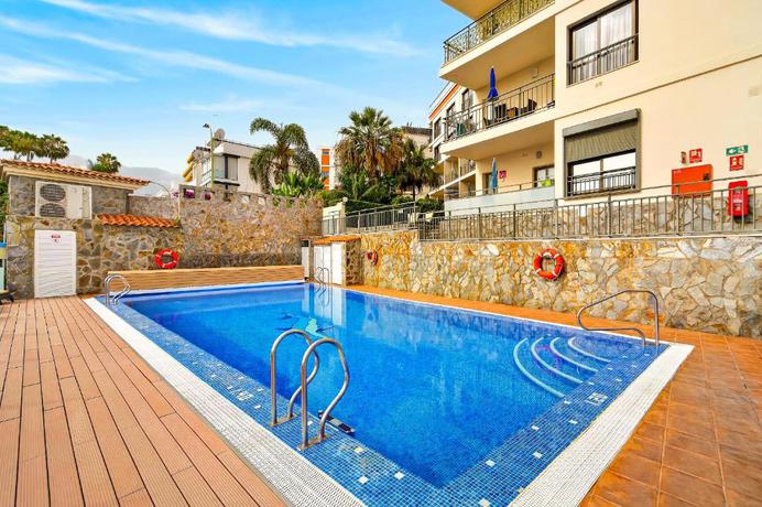 Imagen general del Aparthotel Elisium Resort & Apartamentos. Foto 1