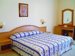 Imagen de la habitación del Aparthotel Emirates Springs. Foto 3