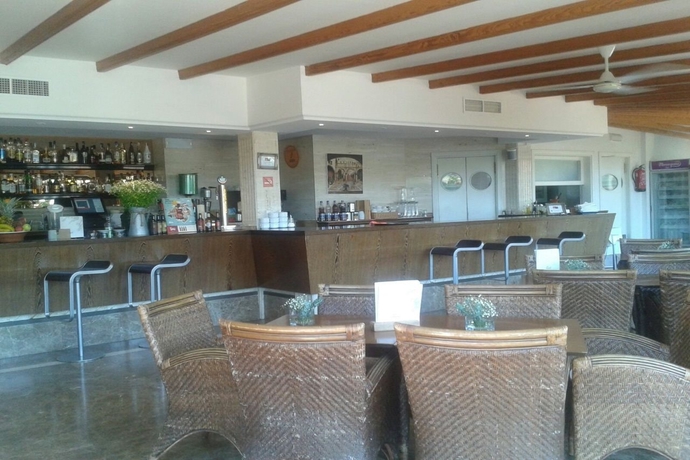 Imagen general del Aparthotel Es Baulo Petit Hotel. Foto 16