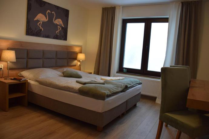 Imagen de la habitación del Aparthotel Eskapada. Foto 10