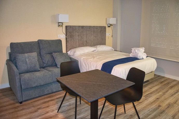 Imagen de la habitación del Aparthotel Essenzia de Castilla. Foto 12