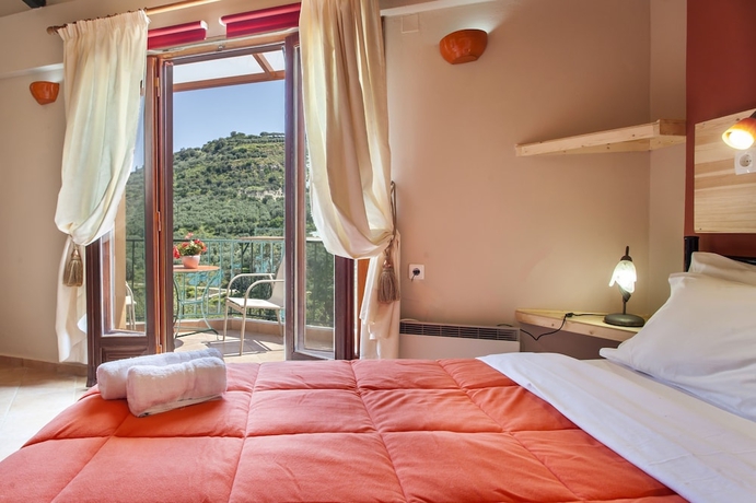 Imagen de la habitación del Aparthotel Estate Kares. Foto 14