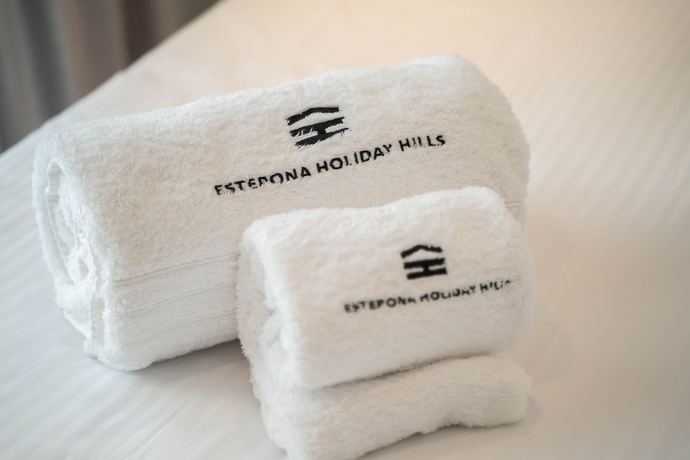 Imagen de la habitación del Aparthotel Estepona Holiday Hills. Foto 4