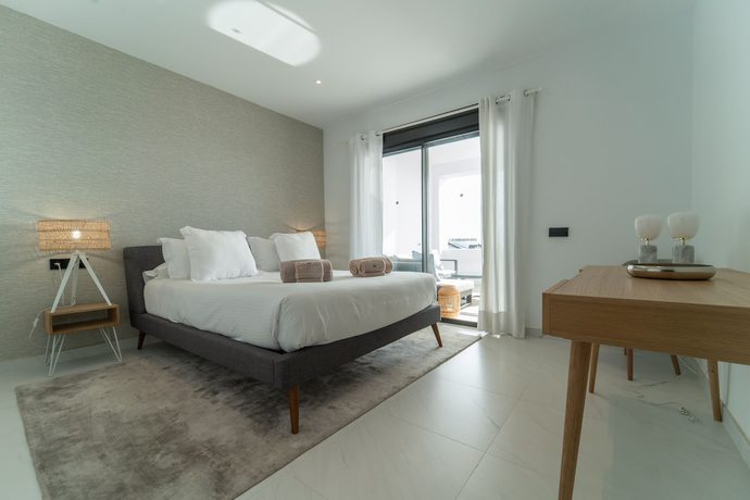 Imagen de la habitación del Aparthotel Estepona Holiday Hills. Foto 14